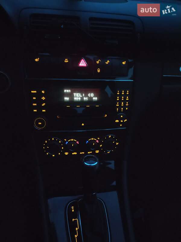Седан Mercedes-Benz C-Class 2005 в Гадячі
