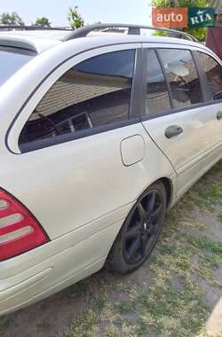 Универсал Mercedes-Benz C-Class 2003 в 