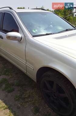 Универсал Mercedes-Benz C-Class 2003 в 