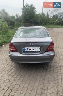 Седан Mercedes-Benz C-Class 2001 в 