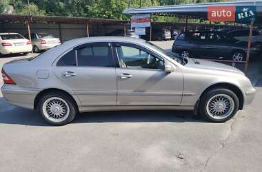 Седан Mercedes-Benz C-Class 2005 в Белой Церкви
