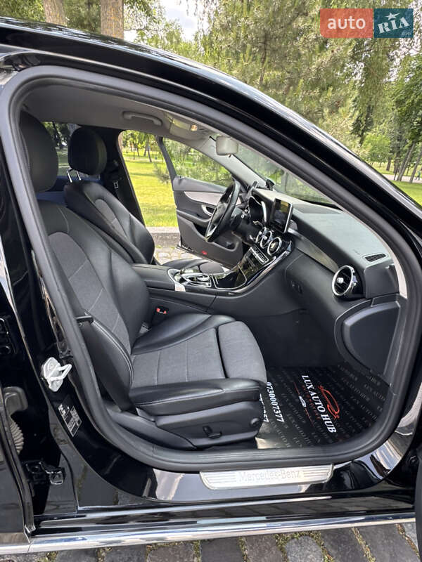 Седан Mercedes-Benz C-Class 2015 в Києві