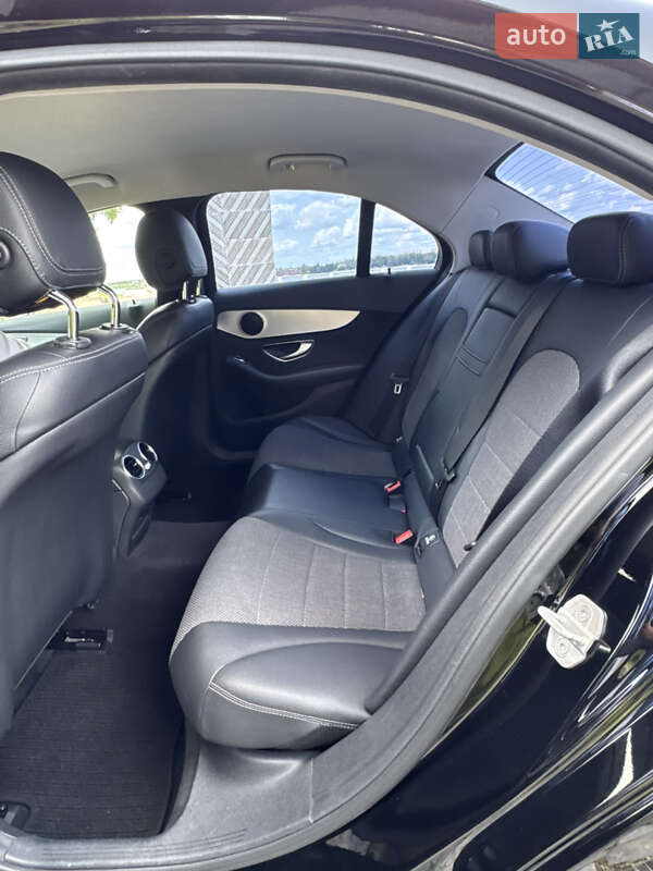 Седан Mercedes-Benz C-Class 2015 в Києві