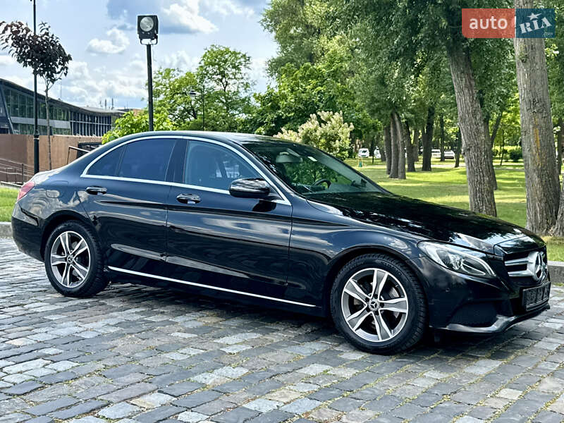 Седан Mercedes-Benz C-Class 2015 в Києві