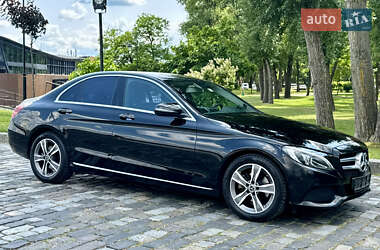 Седан Mercedes-Benz C-Class 2015 в 