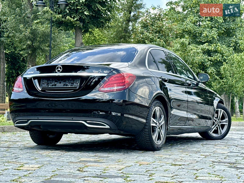 Седан Mercedes-Benz C-Class 2015 в Києві