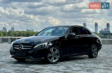 Седан Mercedes-Benz C-Class 2015 в 