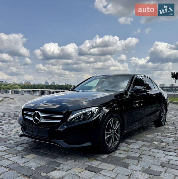Седан Mercedes-Benz C-Class 2015 в Києві