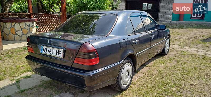 Седан Mercedes-Benz C-Class 1998 в Бершаді