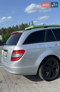 Универсал Mercedes-Benz C-Class 2008 в 