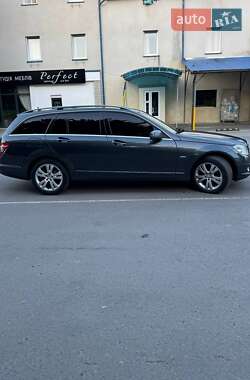 Универсал Mercedes-Benz C-Class 2010 в 