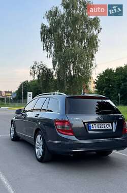 Универсал Mercedes-Benz C-Class 2010 в 