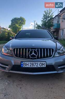 Седан Mercedes-Benz C-Class 2011 в Рени
