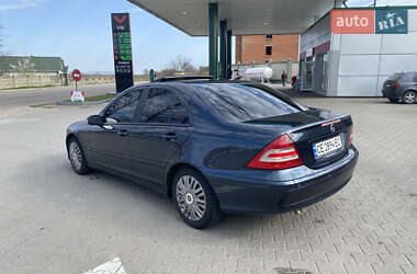 Седан Mercedes-Benz C-Class 2004 в 