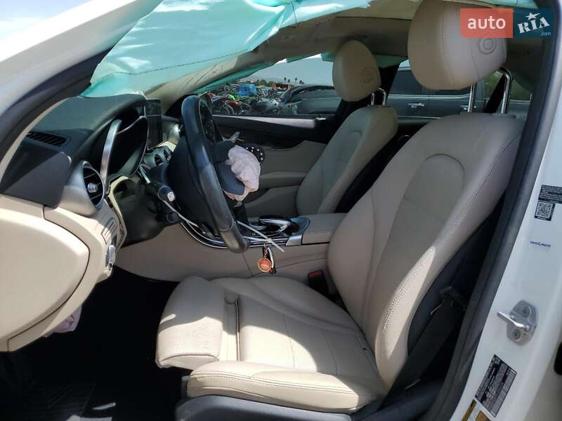 Седан Mercedes-Benz C-Class 2015 в Львові