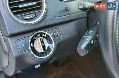 Седан Mercedes-Benz C-Class 2011 в 