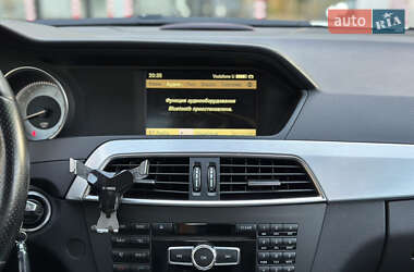 Седан Mercedes-Benz C-Class 2011 в 