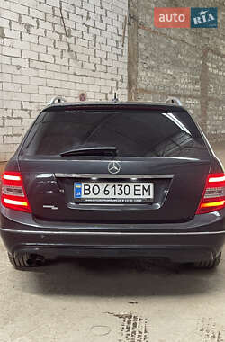 Универсал Mercedes-Benz C-Class 2011 в 