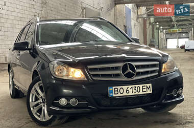 Універсал Mercedes-Benz C-Class 2011 в Тернополі