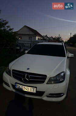 Универсал Mercedes-Benz C-Class 2012 в 