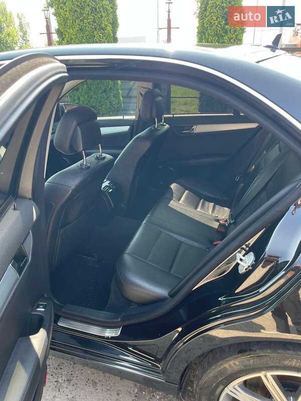 Седан Mercedes-Benz C-Class 2008 в Ужгороде