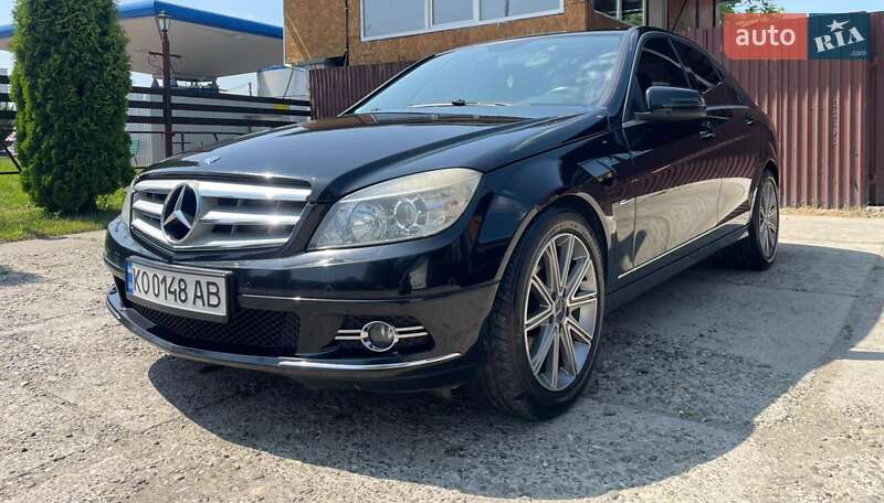 Седан Mercedes-Benz C-Class 2008 в Ужгороде