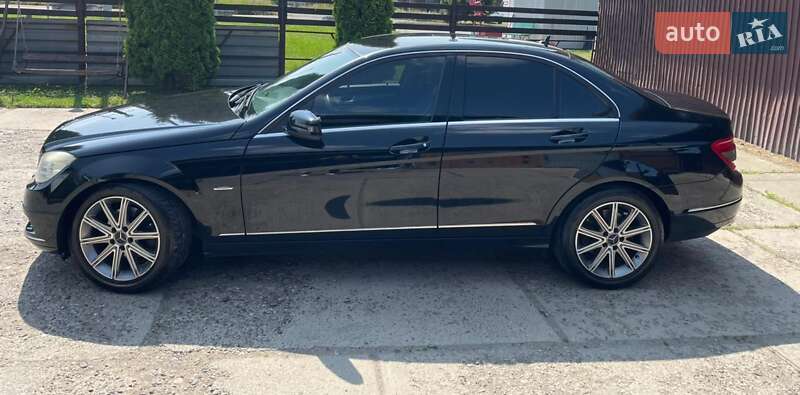 Седан Mercedes-Benz C-Class 2008 в Ужгороде