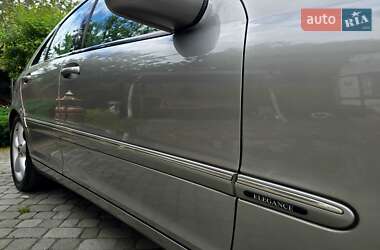 Седан Mercedes-Benz C-Class 2004 в 