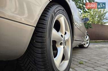 Седан Mercedes-Benz C-Class 2004 в 