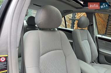 Седан Mercedes-Benz C-Class 2004 в 