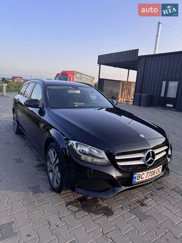 Универсал Mercedes-Benz C-Class 2014 в Яворове
