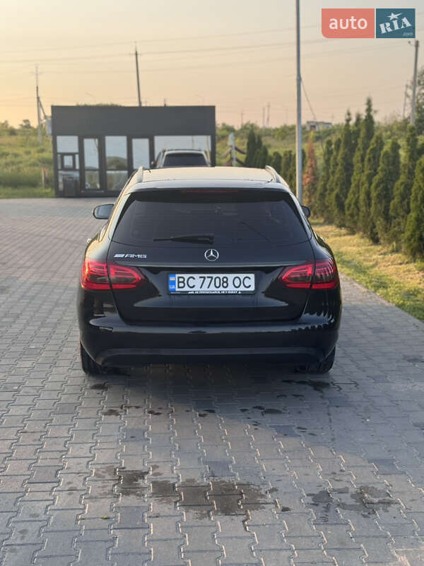 Универсал Mercedes-Benz C-Class 2014 в Яворове
