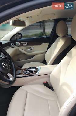 Седан Mercedes-Benz C-Class 2015 в 