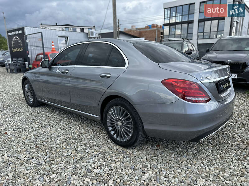 Седан Mercedes-Benz C-Class 2015 в Ивано-Франковске