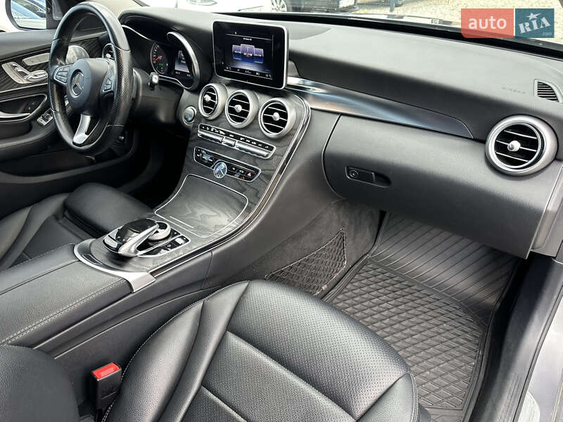 Седан Mercedes-Benz C-Class 2015 в Ивано-Франковске