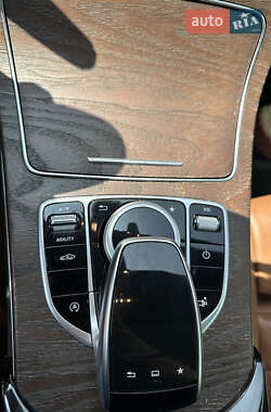 Купе Mercedes-Benz C-Class 2016 в 