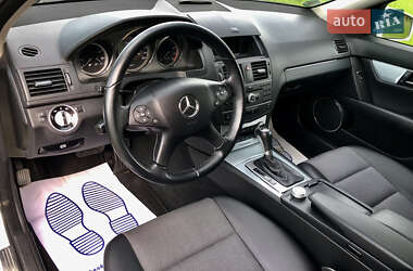 Седан Mercedes-Benz C-Class 2010 в 