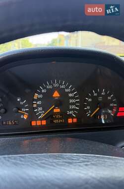 Седан Mercedes-Benz C-Class 2000 в 
