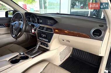 Седан Mercedes-Benz C-Class 2012 в 