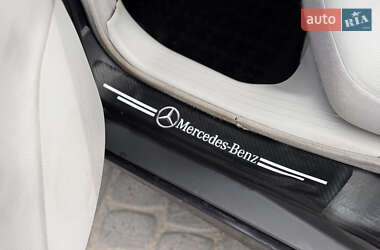 Седан Mercedes-Benz C-Class 2002 в 
