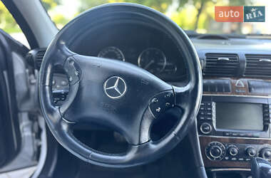 Универсал Mercedes-Benz C-Class 2004 в 
