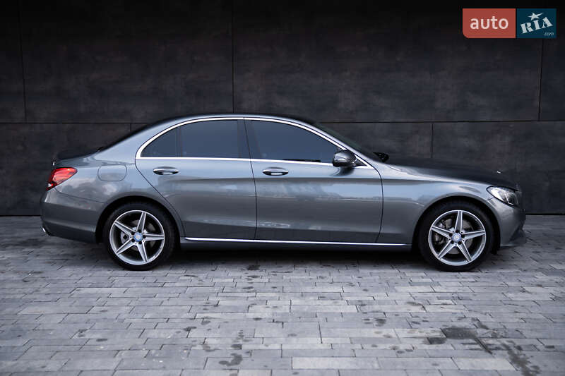 Mercedes-Benz C-Class 2017