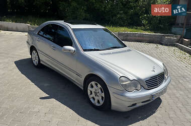Седан Mercedes-Benz C-Class 2002 в 