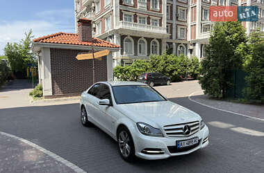 Седан Mercedes-Benz C-Class 2011 в 
