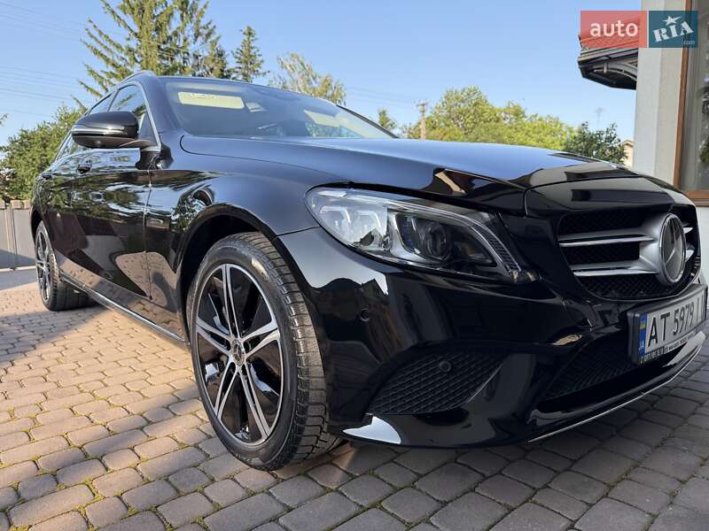Mercedes-Benz C-Class 2020