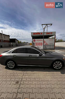 Седан Mercedes-Benz C-Class 2017 в 