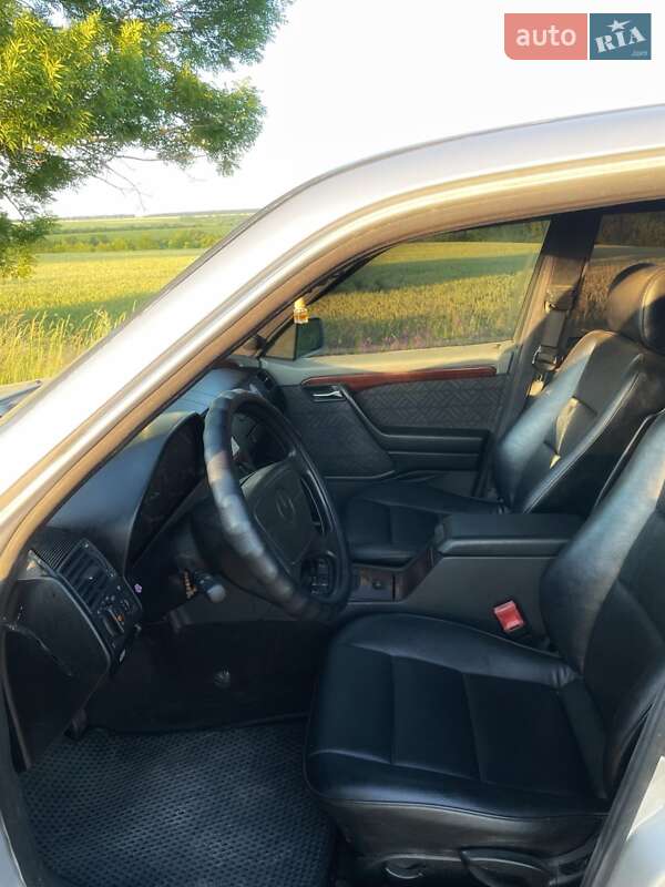 Седан Mercedes-Benz C-Class 1995 в Виннице фото 15 Седан Mercedes-Benz C-Class 1995 в Виннице