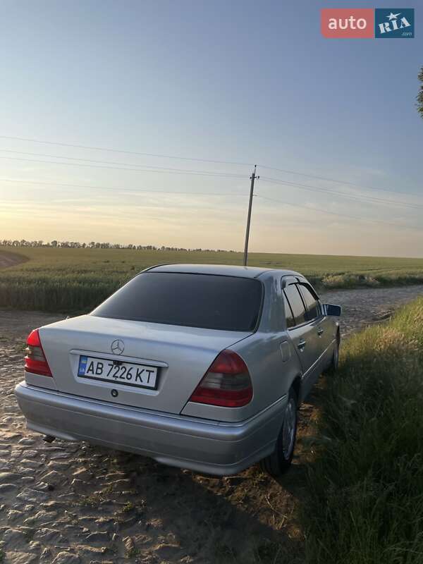 Седан Mercedes-Benz C-Class 1995 в Виннице фото 27 Седан Mercedes-Benz C-Class 1995 в Виннице