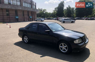 Седан Mercedes-Benz C-Class 1996 в Одесі