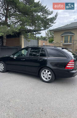 Универсал Mercedes-Benz C-Class 2006 в 